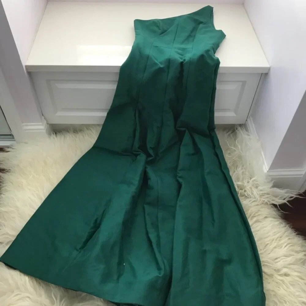 HALSTON HERITAGE Sleeveless Tulip Gown - Picture 3 of 7